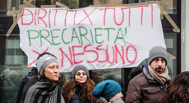Scuola, scioperi e cortei in tutta Italia, Fedeli rassicura: troveremo una soluzione
