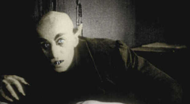 Una scena di "Nosferatu" di F. W. Murnau (cineblog.it)