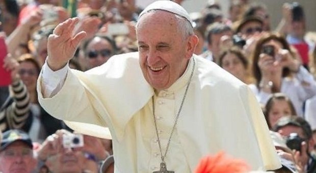 Il Papa benedice l'accordo di San Severo: «Con il domicilio nelle chiese, si restituisce dignità ai migranti»