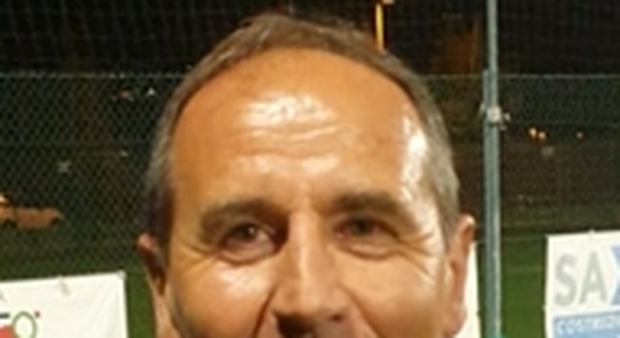 L'allenatore Domenico Izzotti del Porto d'Ascoli