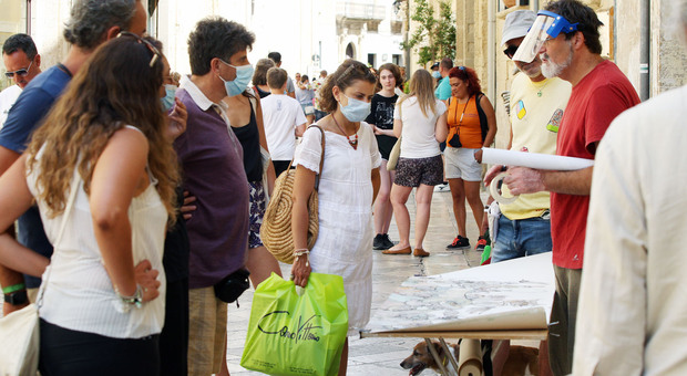 Turismo, la Puglia fra le mete più amate: boom di prenotazioni, aspettando il green pass europeo