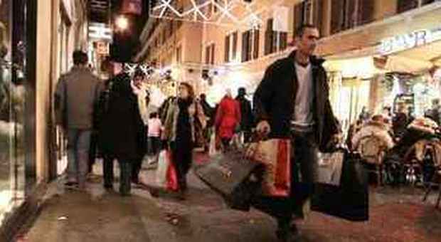 Shopping nelle vie del centro di Roma