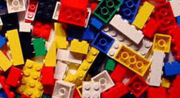 Troppi ordini per i mattoncini Lego Regali di Natale a forte rischio