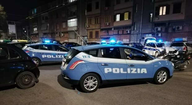 Furti d'auto in corso Vittorio Emanuele, tre ladri arrestati dopo un inseguimento