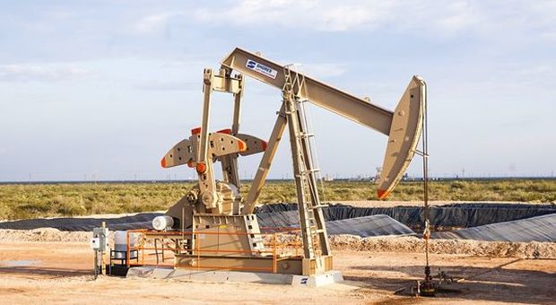 Petrolio in rialzo nonostante aumento scorte superiore attese