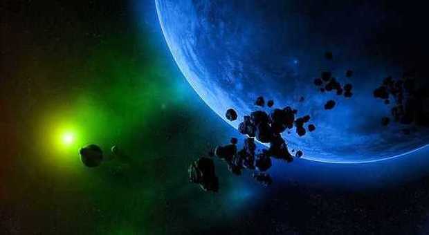 Oggetto misterioso cadrà venerdì mattina sulla Terra, le ipotesi degli esperti: meteorite o frammento di satellite