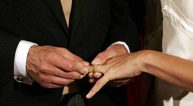 Coronavirus, dalle nozze a Codogno alla quarantena: coppia di 30 anni non può sposarsi