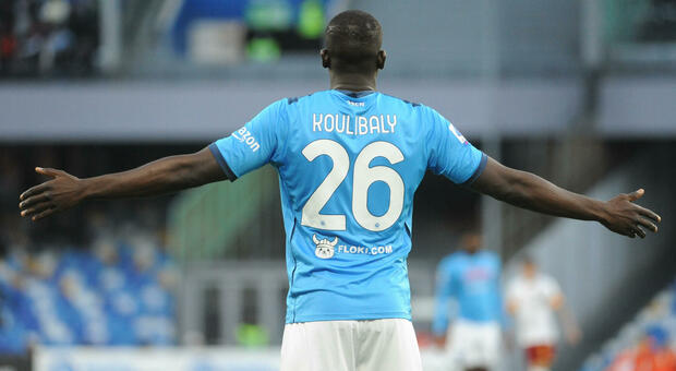 Koulibaly, nessuna offerta: «Sogno lo scudetto con il Napoli»