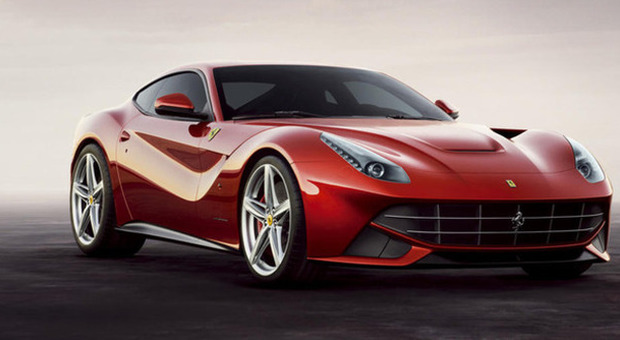 Forlì. Dichiara 900 euro al mese e ha la Ferrari. «La uso poco, costa»