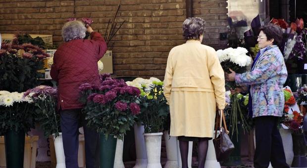 2 novembre, Coldiretti: prezzi dei fiori in aumento del 5%