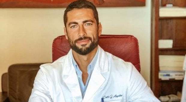 Giovanni Angiolini, è un ortopedico il medico più bello d'Italia: ha solo un difetto