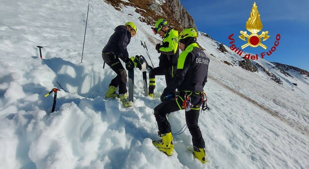 Piancavallo, i Vigili del fuoco si preparano al soccorso in montagna