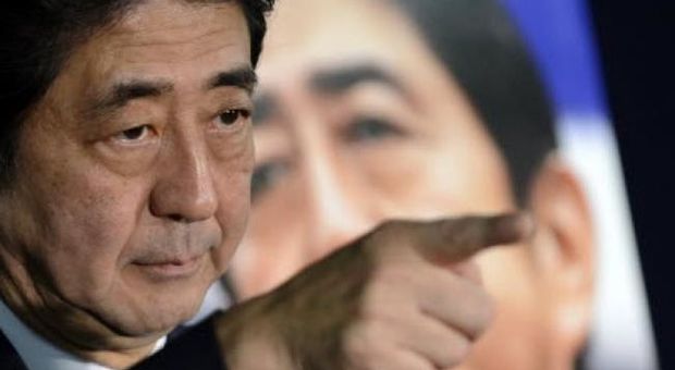 Giappone, Shinzo Abe rieletto primo ministro: è il suo terzo mandato