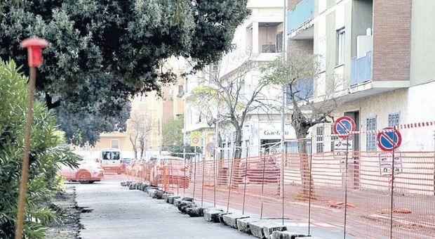 Marciapiedi e asfalto nuovi «sotto casa della presidente M5S», scoppia la polemica al X Municipio