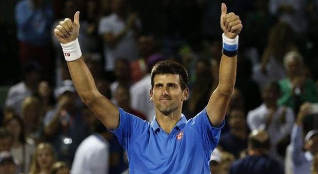 Djokovic batte Isner, in finale c'è Murray, stasera match Serena e Suarez Navarro