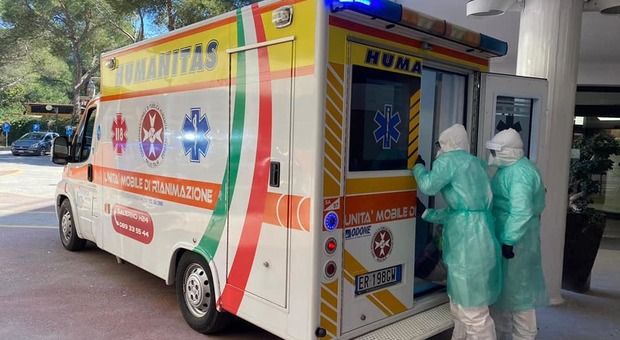 Coronavirus a Napoli: «In città 306 casi positivi, 87 ricoverati in ospedale e 14 morti»