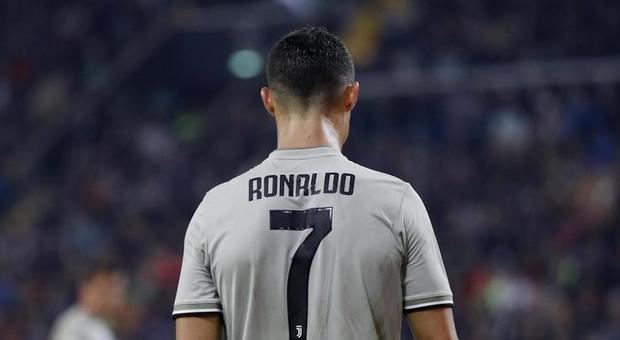 Ronaldo, l'avvocato: «Carte manipolate, nessuna ammissione di colpa»