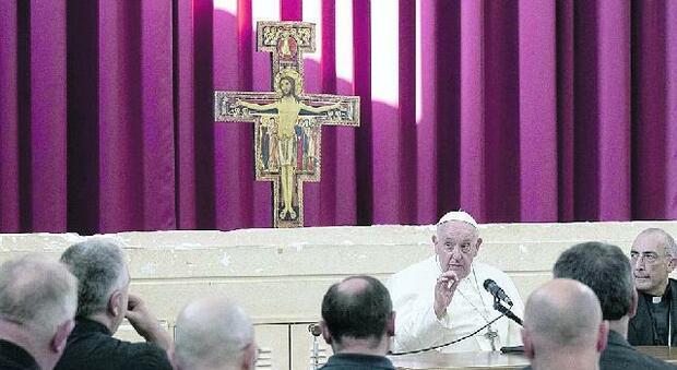 Michelle, il Papa a Primavalle per incontrare i preti della periferia «Con lui un dialogo fraterno»