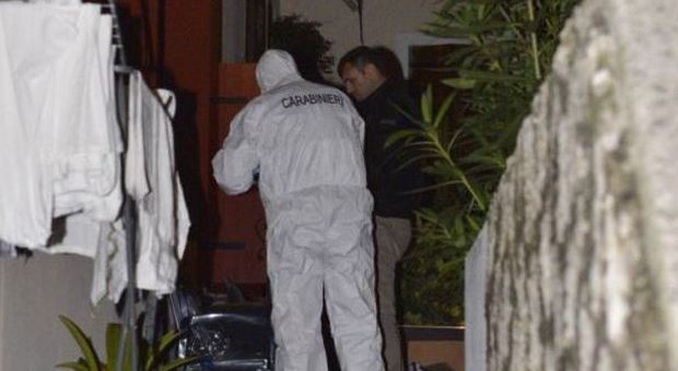 Treviso, strage in famiglia: uomo uccide moglie e figlio, poi si suicida
