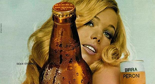 Solvi Stubing è morta: era la bionda del celebre spot "sarò la tua birra" - LO SPOT