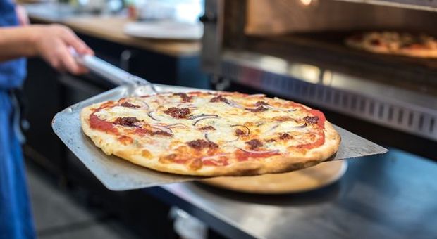 Italia paese di pizzerie: attivi oltre 128mila esercizi