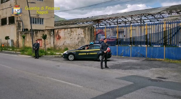 immagine Torre Annunziata, presi due spacciatori
e due tossicodipendenti di Pagani