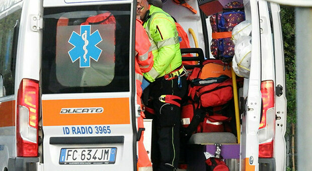 Bolzano. Violento scontro fra bus di linea e Bmw