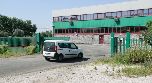 Nuovo impianto di rifiuti a Mazzocchio, insorgono i comitati: «Pugnalati alle spalle»