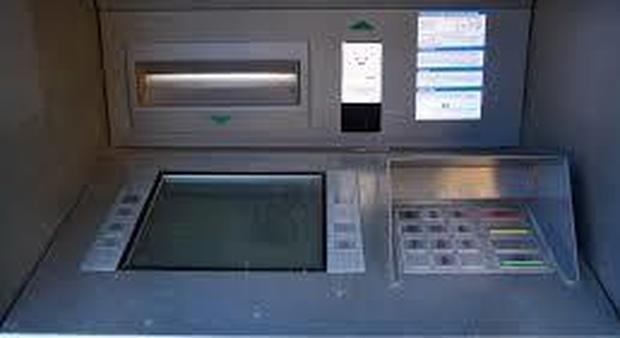 Il bancomat non funziona: e invece era il metodo per rubare i contanti