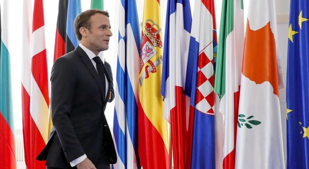 Macron, al voto scelta tra costruire o distruggere