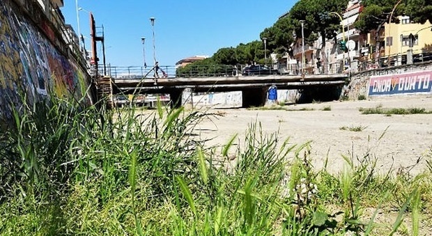 San Benedetto, crepe e ruggine, è allarme per i ponti sull'Albula: «Bisogna intervenire subito»