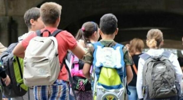 Scuola chiusa da due anni a Serra San Quirico per adeguamento sismico: scatta la rivolta dei genitori