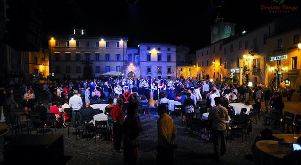Milonga in piazza Duomo per il Tango Festival