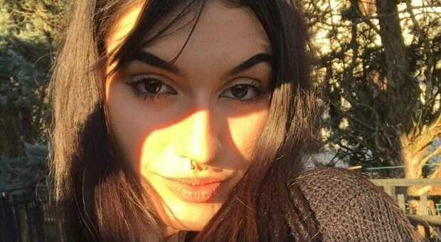 Maria Elia, la 17enne morta per un'influenza: ispettori in ospedale, sotto esame le ultime 36 ore