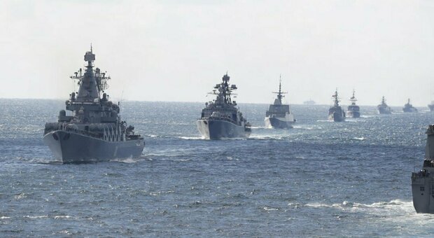 Incrociatore russo davanti alla Puglia, il “Varyag” sfida la flotta della Nato nel Mar Ionio