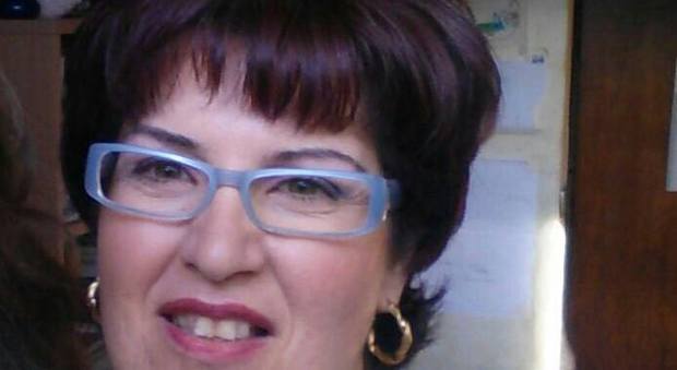 Emanuela, morta a 42 anni soffocata da un osso di pollo: sui social l'addio commovente