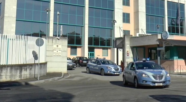 Cocaina e armi, 15 arresti della polizia tra Foligno, Spoleto e Terni