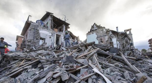 Terremoto, Radio Maria choc: "Colpa delle unioni civili". La redazione smentisce