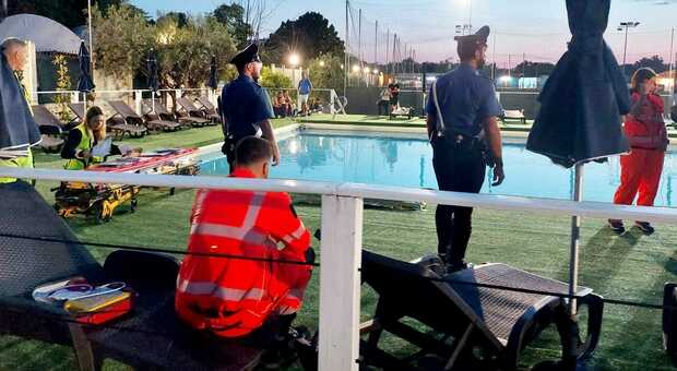 Roma, bimbo cade in piscina e affoga in un centro sportivo: il piccolo aveva 3 anni