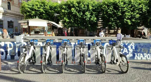 Napoli, apre a piazza Bovio un'altra stazione di bike sharing con 6 biciclette elettriche
