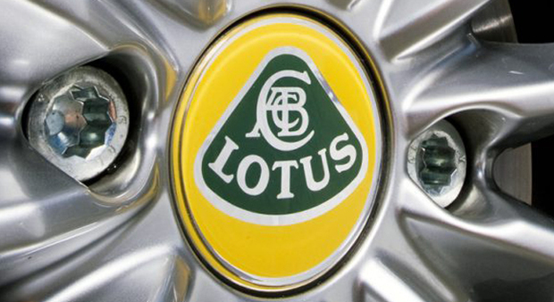 Il badge Lotus