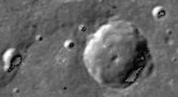 "C'è una casa aliena su Mercurio", la foto choc della Nasa -Guarda