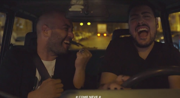 Negramaro e The Jackal insieme in auto , il nuovo video che fa impazzire il web