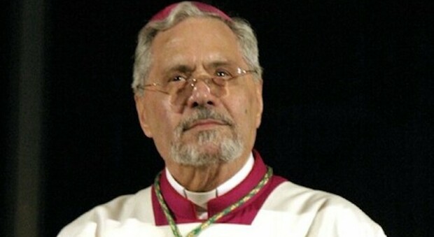 L'ex vescovo Benigno Luigi Papa