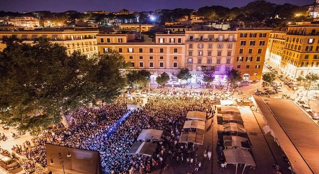 Roma, riparte il festival di piazza San Cosimato Dal primo giugno grandi film, retrospettive e incontri