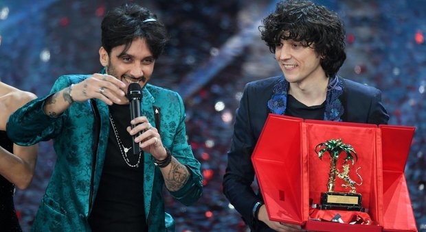 Sanremo, vincono Ermal Meta e Fabrizio Moro, davanti a Lo Stato Sociale, terza Annalisa. A Ron il premio della critica. Pausini incanta con Baglioni in "Avrai"