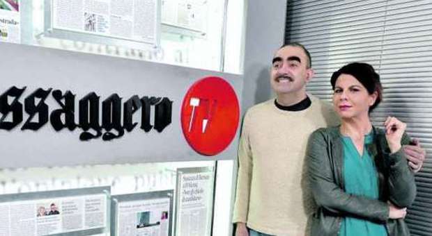 Elio & Geppi la coppia di humour nerissimo: «Morticia e Gomez, una sfida controcorrente»