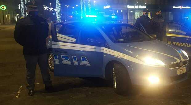 Pescara, sferra una coltellata al poliziotto. Agente ferito, aggressore arrestato