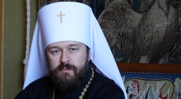Facoltà teologica silura l'arcivescovo russo Hilarion: non ha mai condannato la guerra in Ucraina