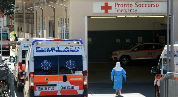 Milano, bambino morto per peritonite: indagini anche sul referto medico